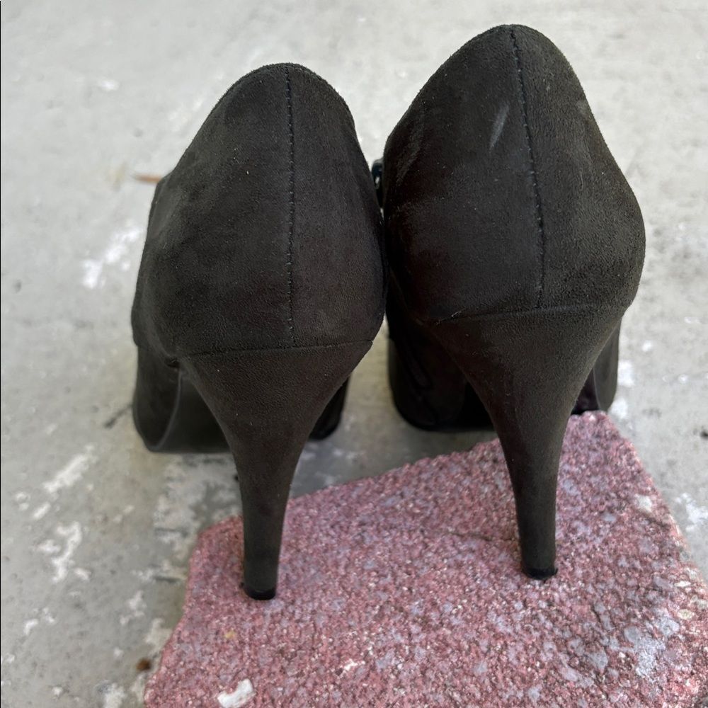 Ann Marino by Bettye Muller booties - Picture 6 of 8